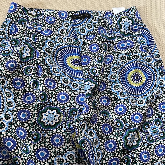 Banana Republic Wide leg linen Trousers - Picture 3 of 5